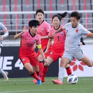 女足拒绝拖女子三大球后腿 决战苏州万名球迷助阵